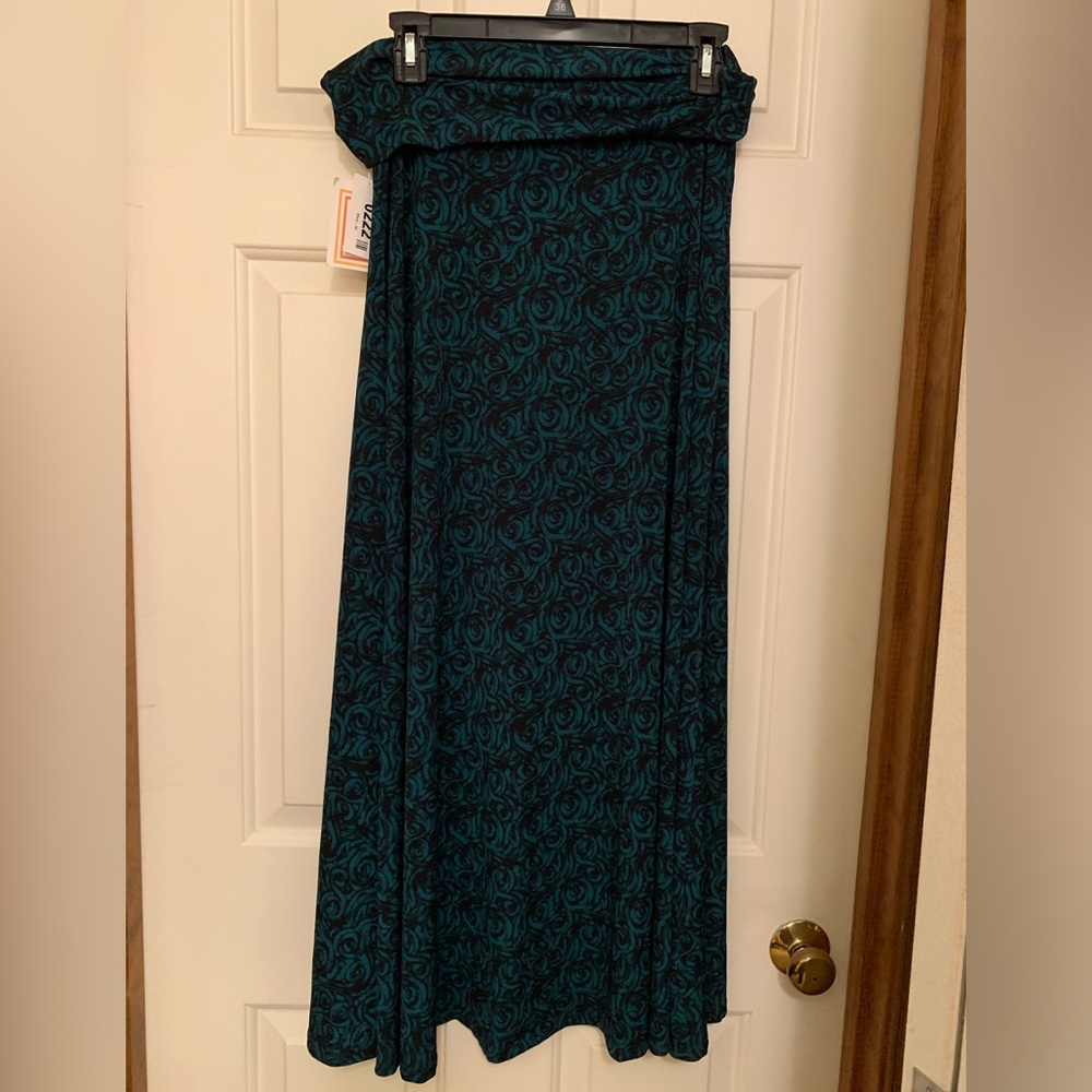 LuLaRoe Maxi size Medium NWT